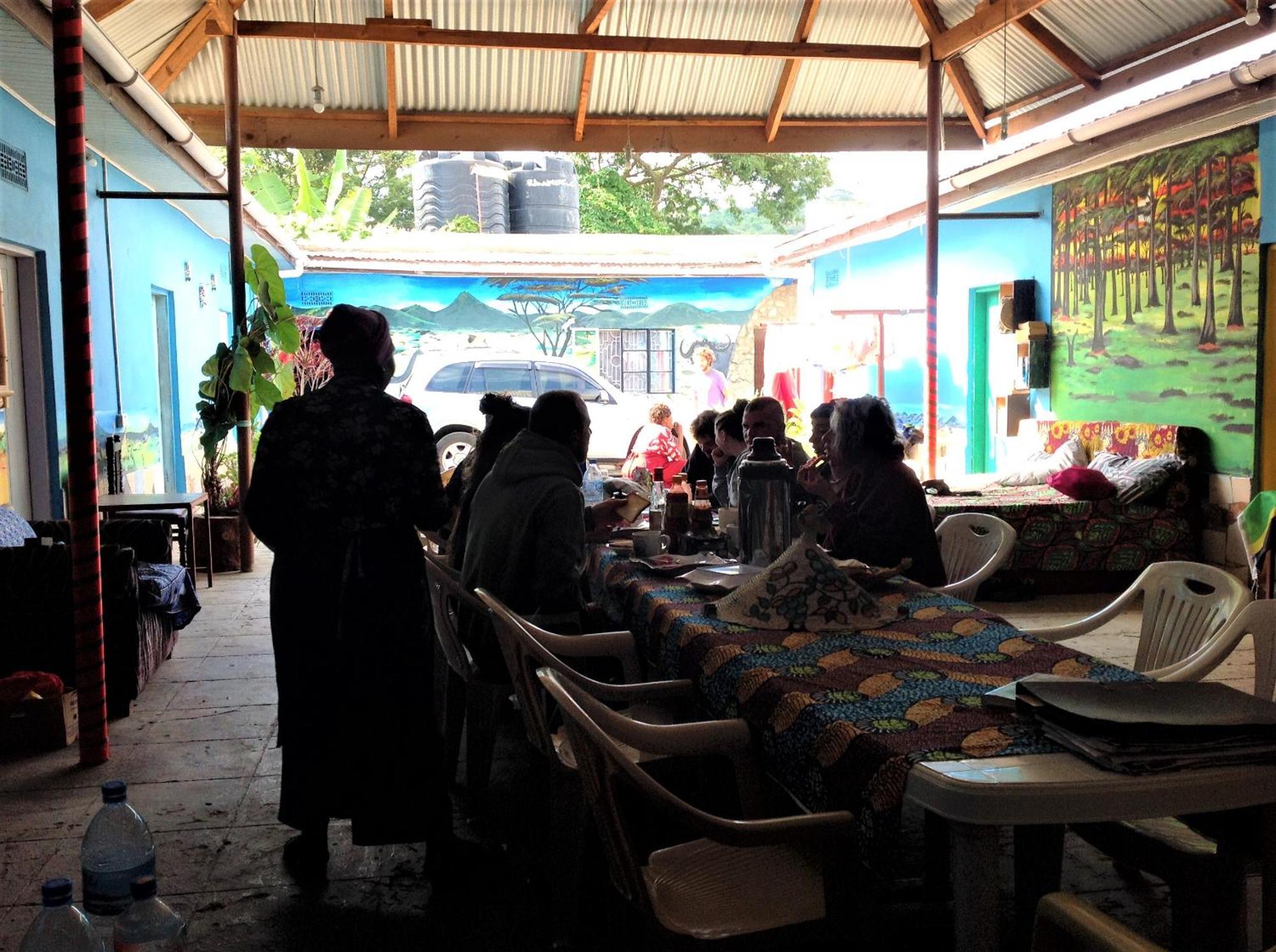 First Point Arusha Hostel Bagian luar foto
