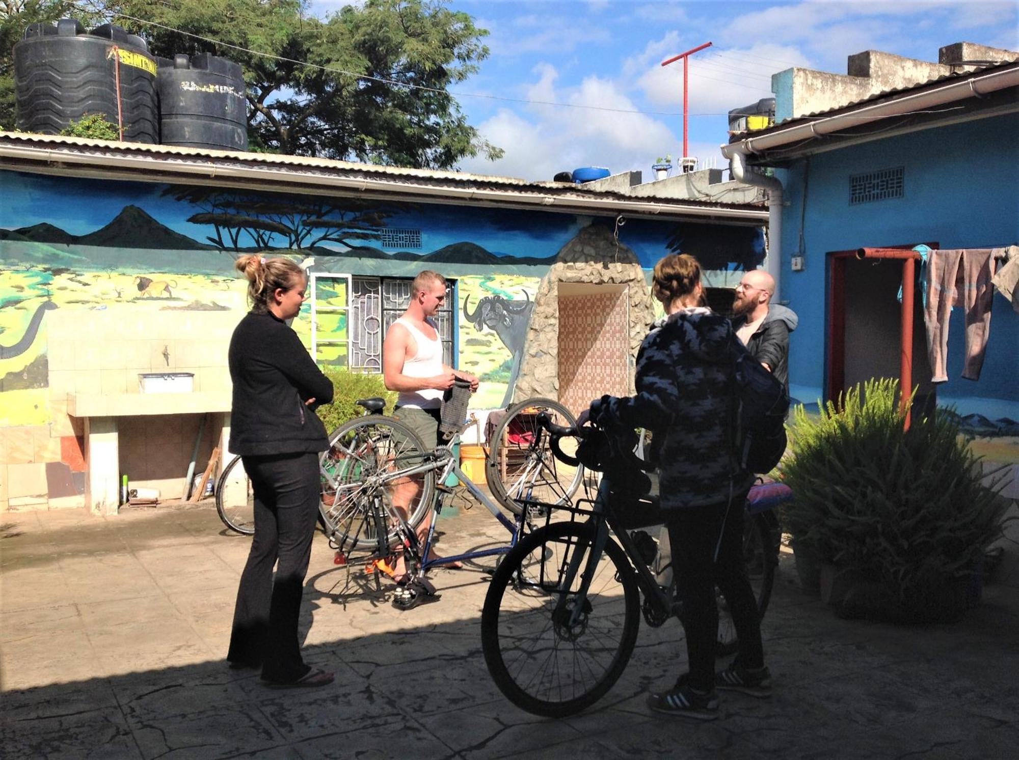 First Point Arusha Hostel Bagian luar foto
