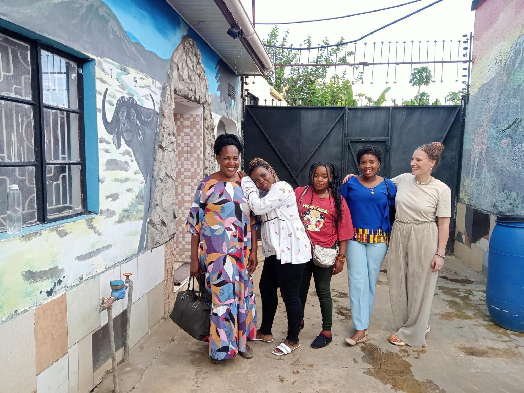 First Point Arusha Hostel Bagian luar foto